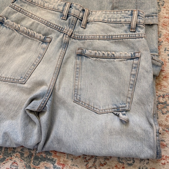 Zara ZW Mid-Rise Baggy Cargo Denim Jeans — Size 2 - Picture 7 of 8